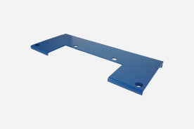 Abdeckblende in blau und aus Metall